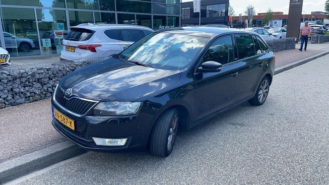 Škoda Rapid - Afbeelding 1 van 6