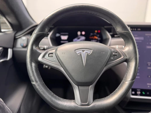 Tesla Model S - Afbeelding 14 van 21