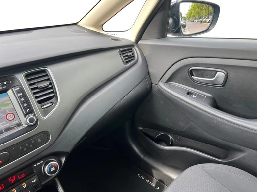 Kia Carens - Afbeelding 10 van 30