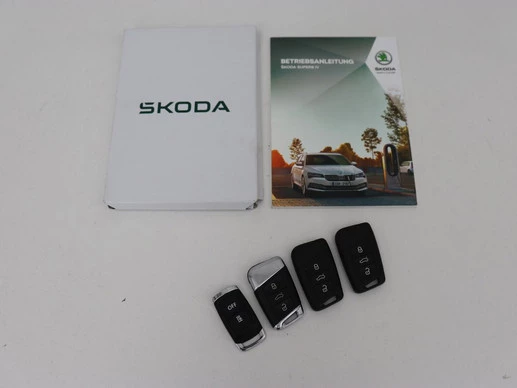 Škoda Superb - Afbeelding 25 van 30