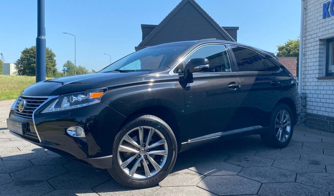Lexus RX - Afbeelding 1 van 30