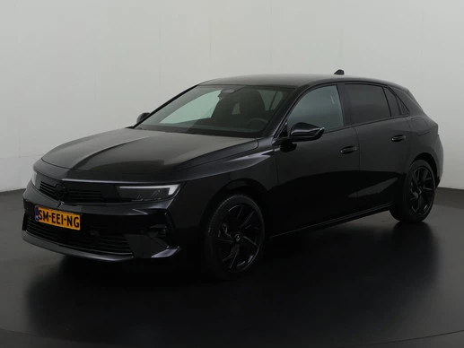 Opel Astra - Afbeelding 1 van 30