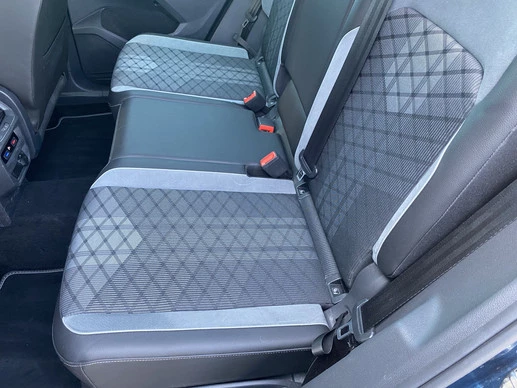 Volkswagen Tiguan - Afbeelding 18 van 30