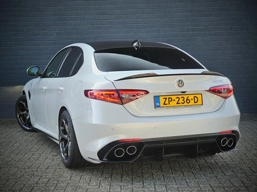 Alfa Romeo Giulia - Afbeelding 2 van 12