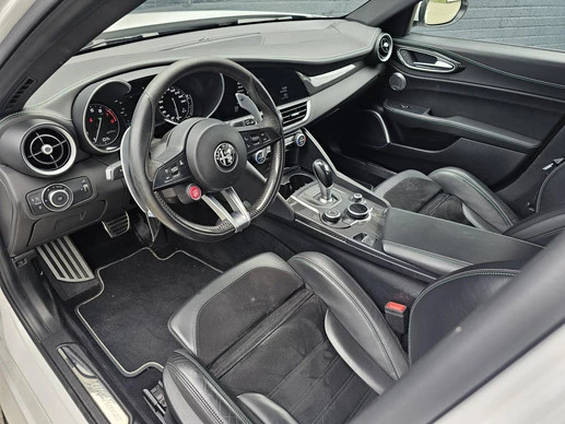 Alfa Romeo Giulia - Afbeelding 11 van 20