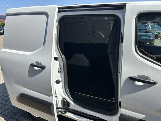 Peugeot Partner - Afbeelding 18 van 28