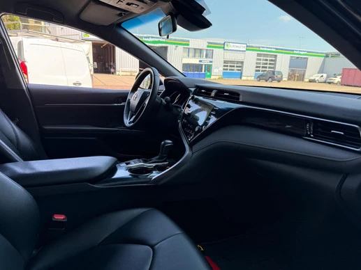 Toyota Camry - Afbeelding 4 van 15