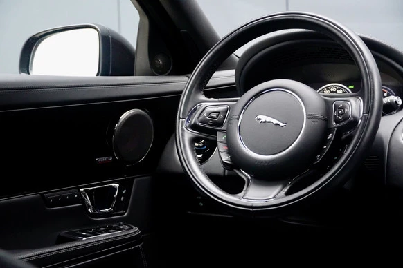 Jaguar XJ - Afbeelding 25 van 30
