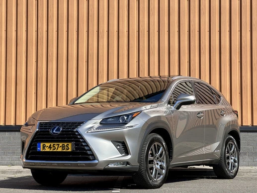 Lexus NX - Afbeelding 1 van 29