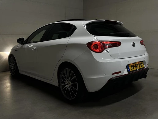 Alfa Romeo Giulietta - Afbeelding 14 van 30