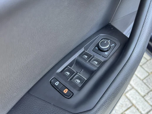 Volkswagen Touareg - Afbeelding 12 van 30