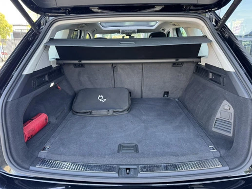 Volkswagen Touareg - Afbeelding 27 van 30
