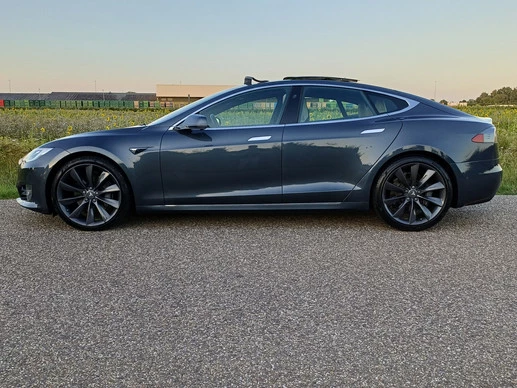 Tesla Model S - Afbeelding 9 van 30