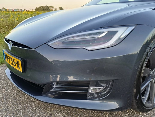 Tesla Model S - Afbeelding 10 van 30