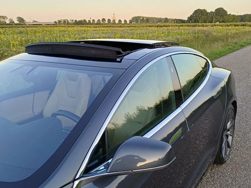 Tesla Model S - Afbeelding 13 van 30