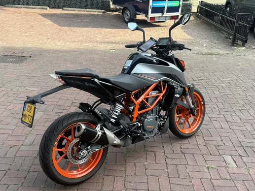 KTM 390 - Afbeelding 2 van 30
