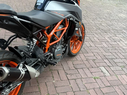 KTM 390 - Afbeelding 23 van 30