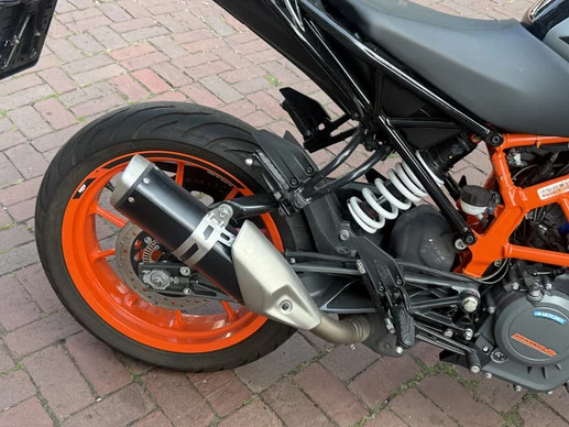 KTM 390 - Afbeelding 24 van 30