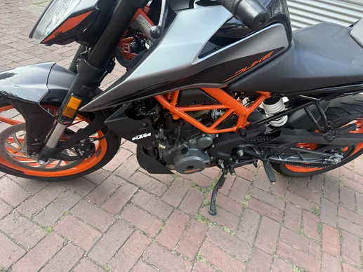 KTM 390 - Afbeelding 25 van 30