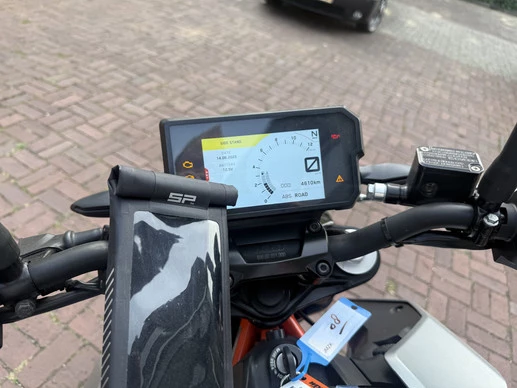 KTM 390 - Afbeelding 15 van 30