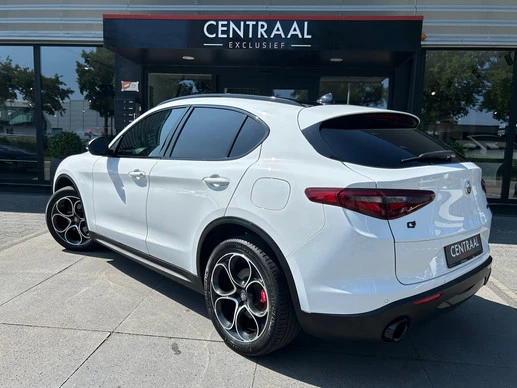 Alfa Romeo Stelvio - Afbeelding 6 van 30