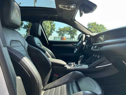 Alfa Romeo Stelvio - Afbeelding 8 van 30