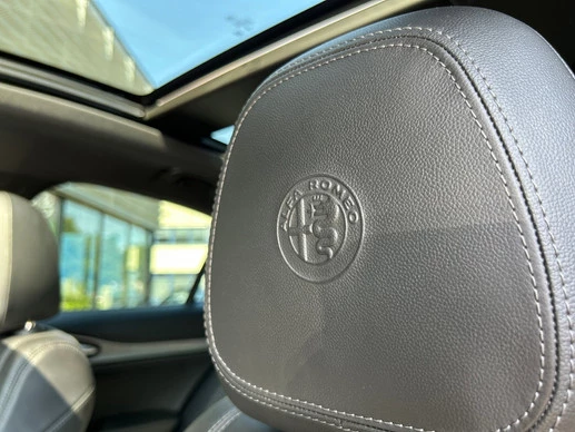 Alfa Romeo Stelvio - Afbeelding 24 van 30