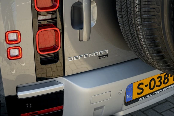 Land Rover Defender - Afbeelding 18 van 30