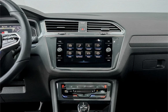 Volkswagen Tiguan - Afbeelding 24 van 30