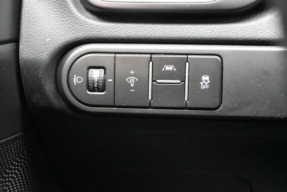 Kia Ceed - Afbeelding 23 van 28