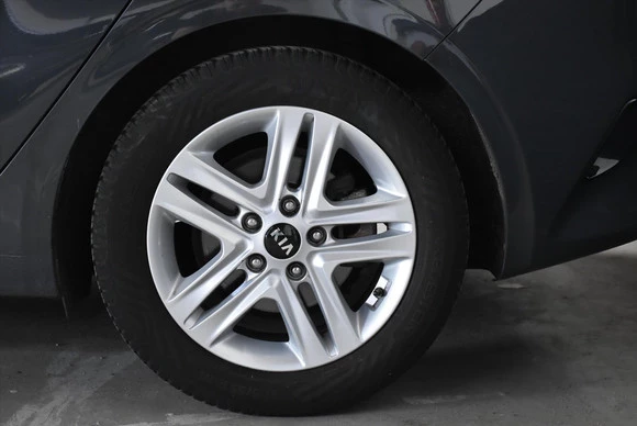 Kia Ceed - Afbeelding 27 van 28