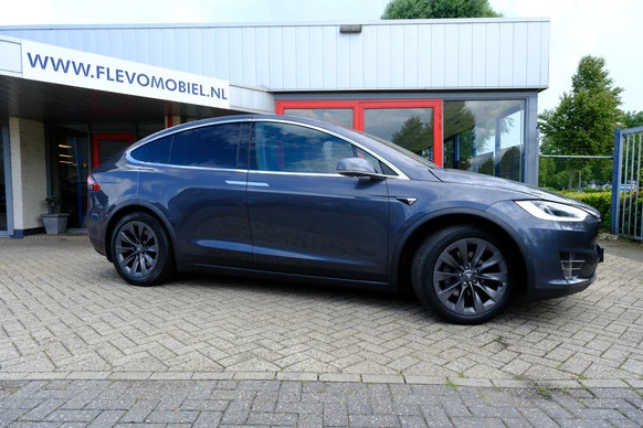 Tesla Model X - Afbeelding 4 van 30