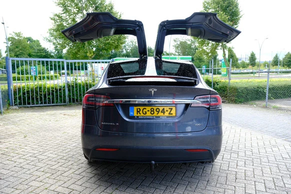 Tesla Model X - Afbeelding 17 van 30