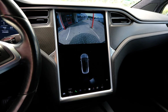 Tesla Model X - Afbeelding 24 van 30