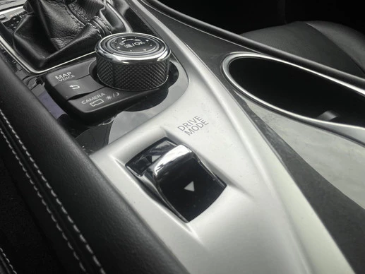 Infiniti Q - Afbeelding 12 van 30