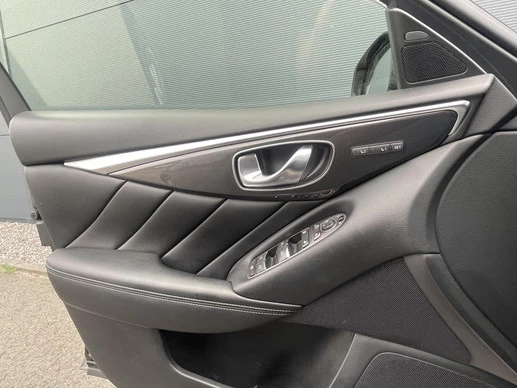 Infiniti Q - Afbeelding 17 van 30