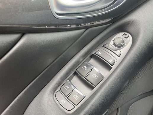 Infiniti Q - Afbeelding 18 van 30