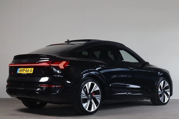 Audi Q8 Sportback e-tron - Afbeelding 2 van 30