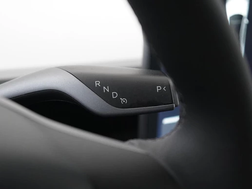Tesla Model 3 - Afbeelding 11 van 30