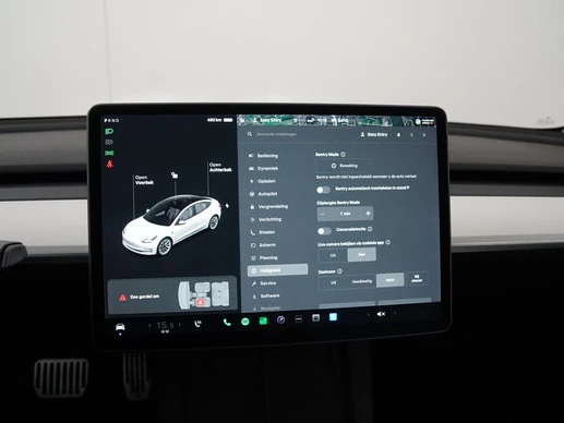 Tesla Model 3 - Afbeelding 23 van 30