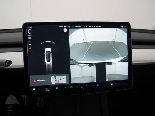 Tesla Model 3 - Afbeelding 26 van 30