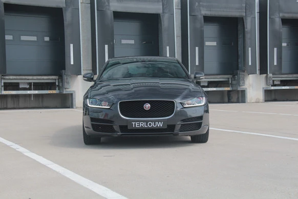 Jaguar XE - Afbeelding 5 van 30
