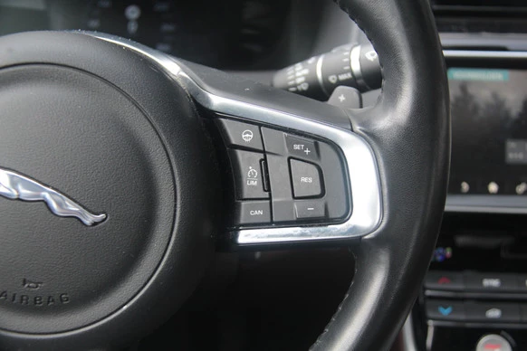 Jaguar XE - Afbeelding 19 van 30