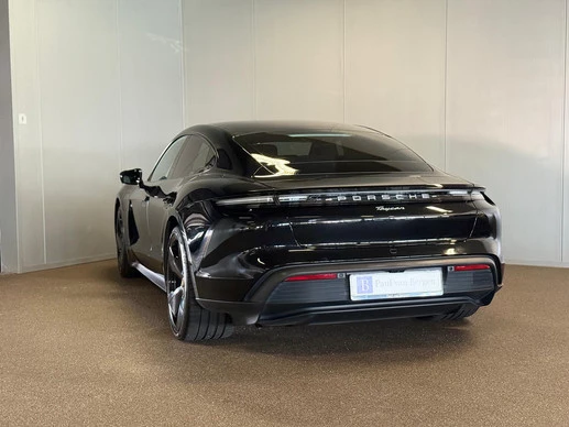 Porsche Taycan - Afbeelding 8 van 30