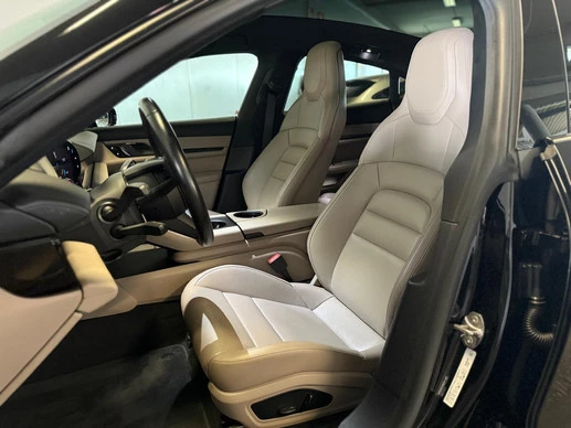 Porsche Taycan - Afbeelding 11 van 30