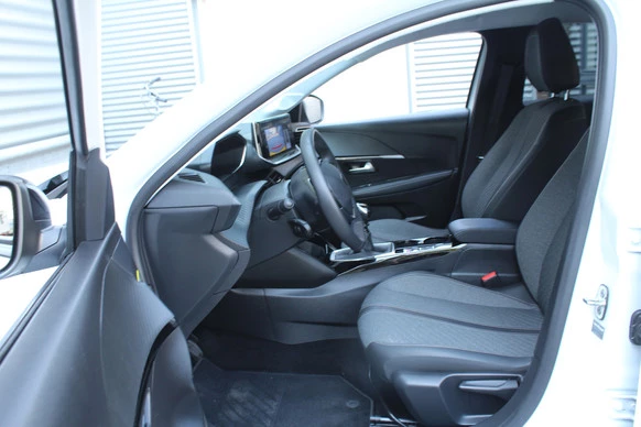 Peugeot 208 - Afbeelding 8 van 30