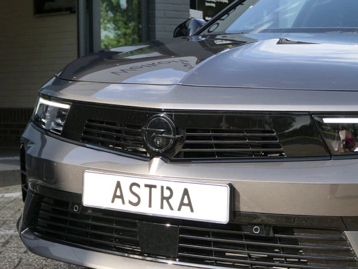 Opel Astra - Afbeelding 14 van 30