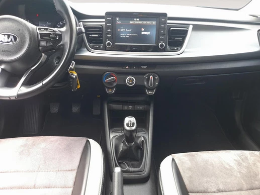 Kia Rio - Afbeelding 23 van 30