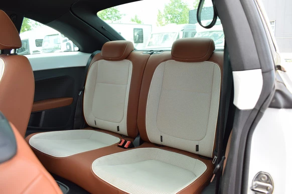 Volkswagen Beetle - Afbeelding 6 van 21