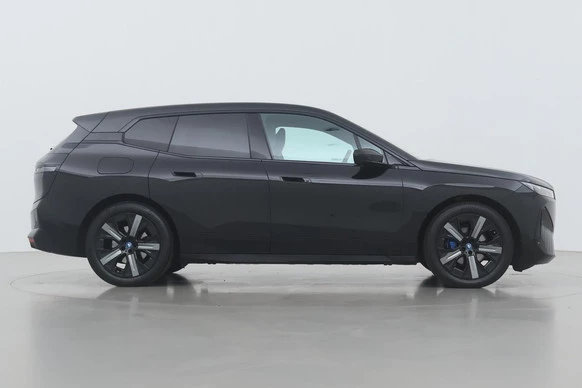 BMW iX - Afbeelding 10 van 30